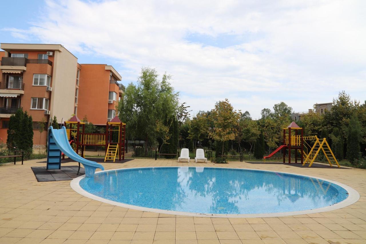 Holiday-Orchid Menada Apartments Sunny Beach Habitación foto