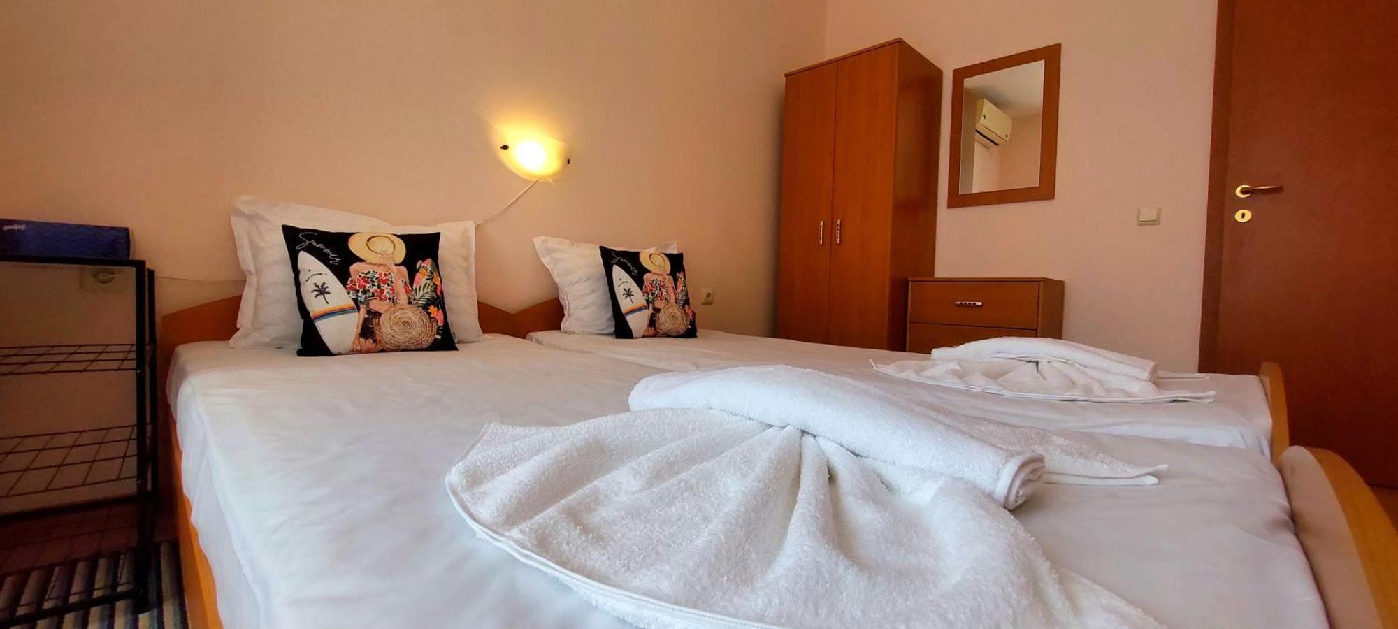 Holiday-Orchid Menada Apartments Sunny Beach Habitación foto